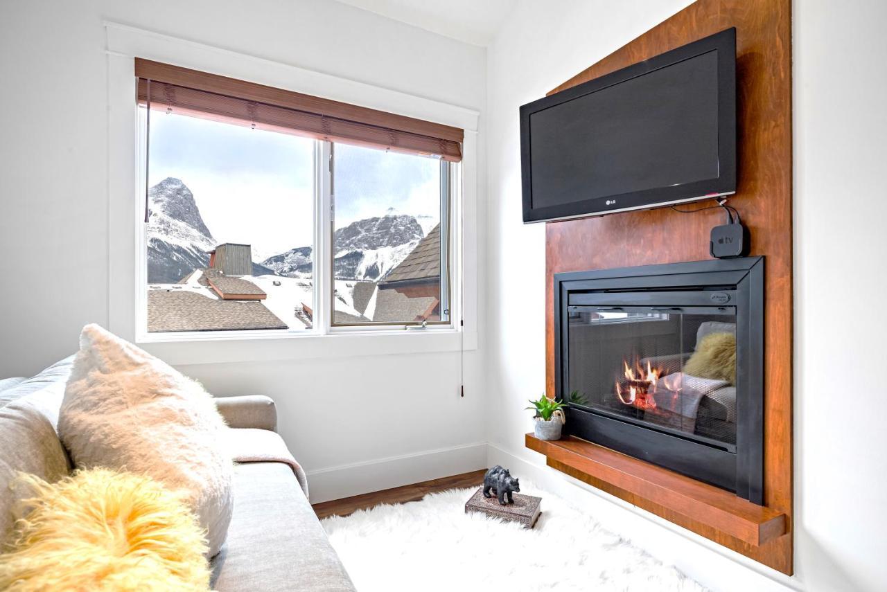 Penthouse At Solar A Resort And Spa Canmore Eksteriør bilde