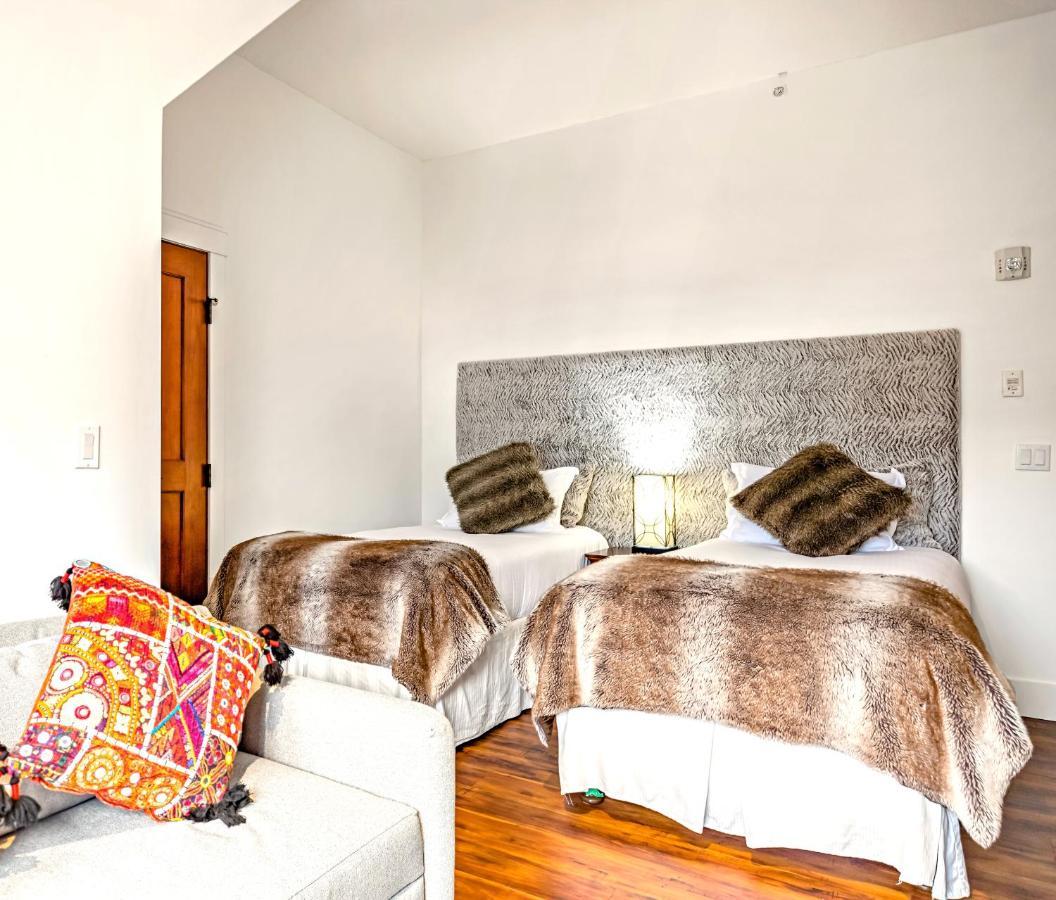 Penthouse At Solar A Resort And Spa Canmore Eksteriør bilde